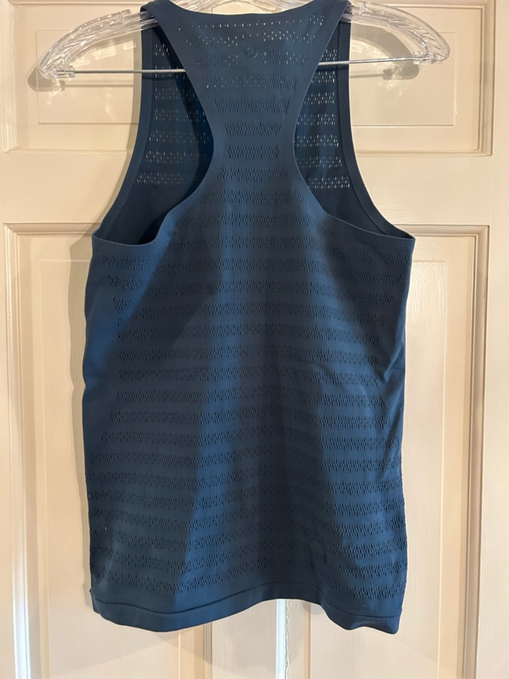 Lululemon Fitted Racerback Tank Blue Teal Workout Yoga Athletic Women’s 6